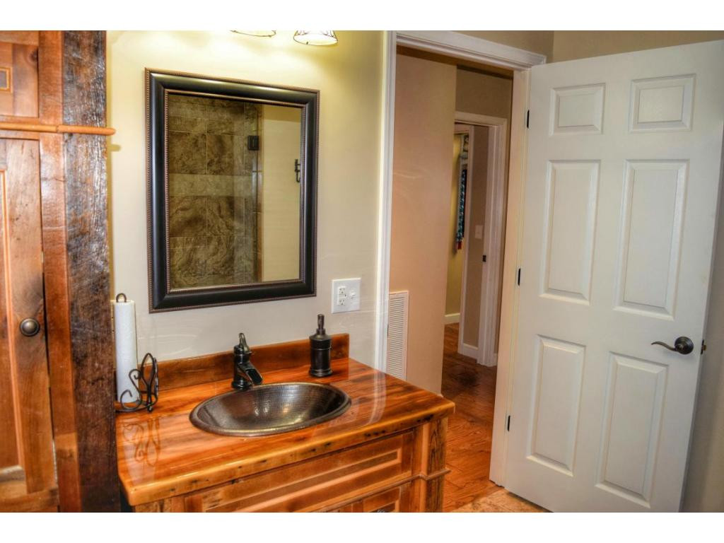 152 Sliger Road Telford, TN 37690 - Photo 18 of 24 Guest Bath