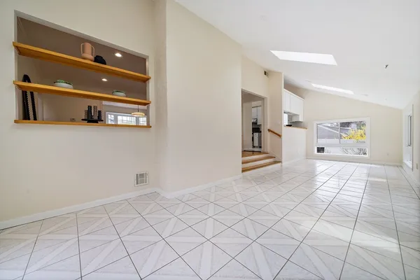 $9,500 | 28 Mansfield Road, Wellesley, MA 02481