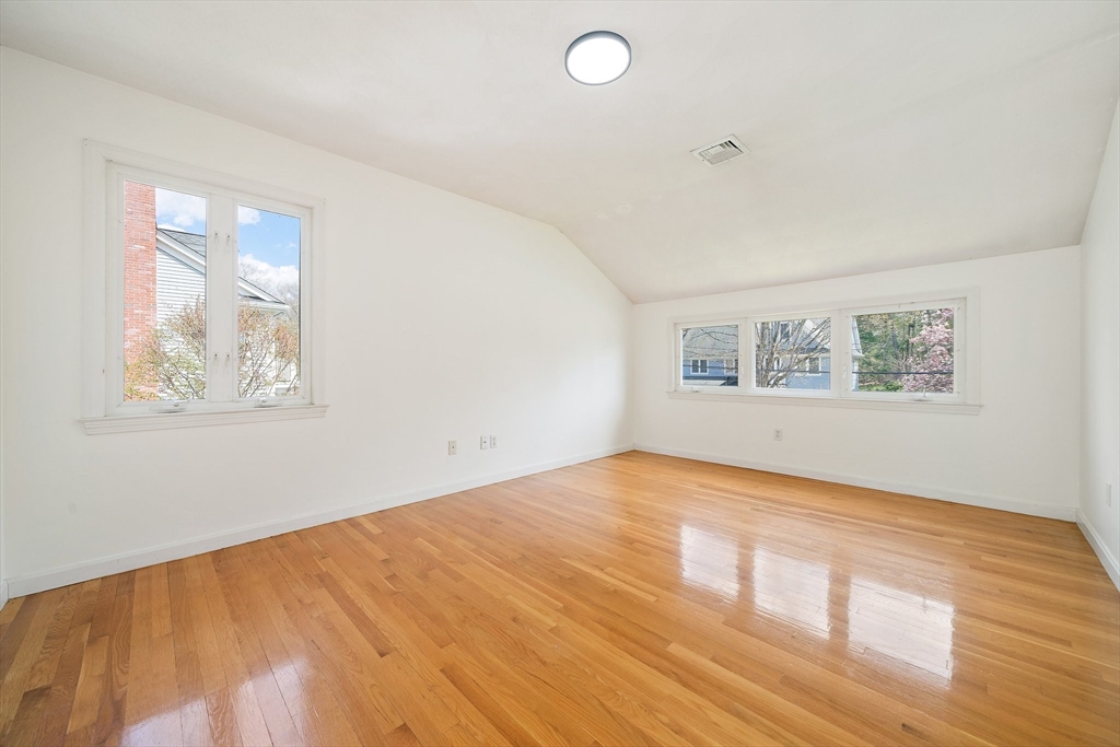 28 Mansfield Road Wellesley, MA 02481 - Photo 28 of 41