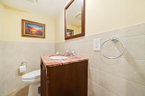 $9,500 | 28 Mansfield Road, Wellesley, MA 02481