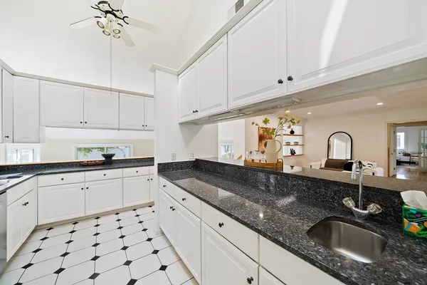 $9,500 | 28 Mansfield Road, Wellesley, MA 02481