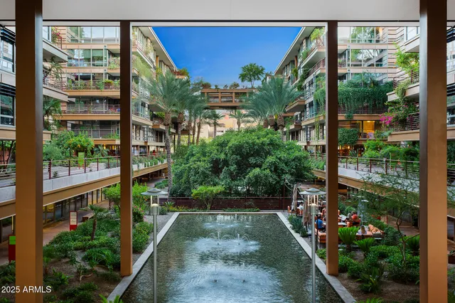 $2,500 | 7137 East Rancho Vista Drive, Unit 4003, Scottsdale, AZ 85251