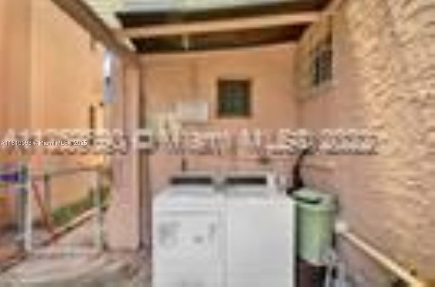 829 Southwest 19th Avenue Miami, FL 33135 - Photo 18 of 30 a bathroom with a shower