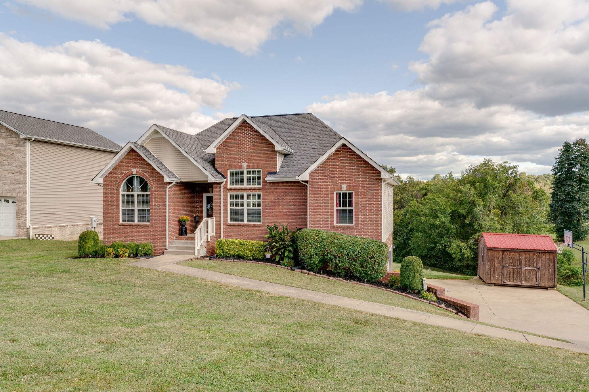 2047 Ferry Road Clarksville, TN 37040 - Photo 2 of 27 Gallery Image 2
