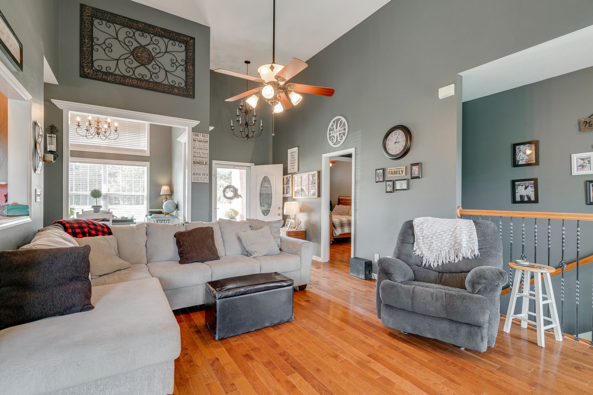 2047 Ferry Road Clarksville, TN 37040 - Photo 4 of 27 Gallery Image 4