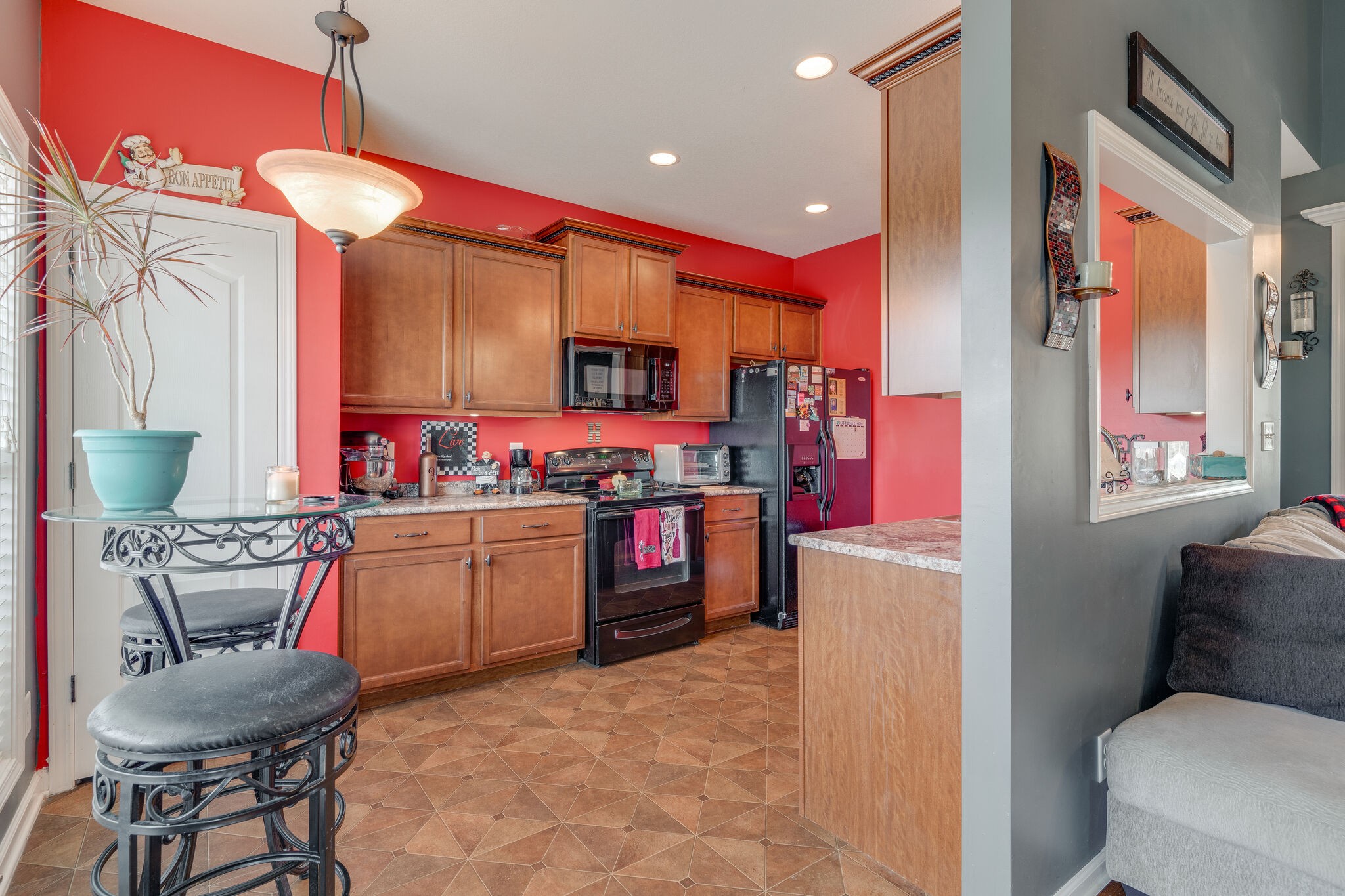 2047 Ferry Road Clarksville, TN 37040 - Photo 5 of 27 Gallery Image 5