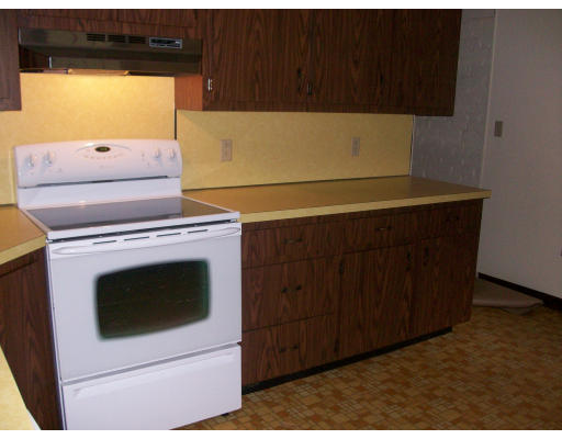 27 Jordan Road Halifax, MA 02338 - Photo 14 of 20 Gallery Image 14