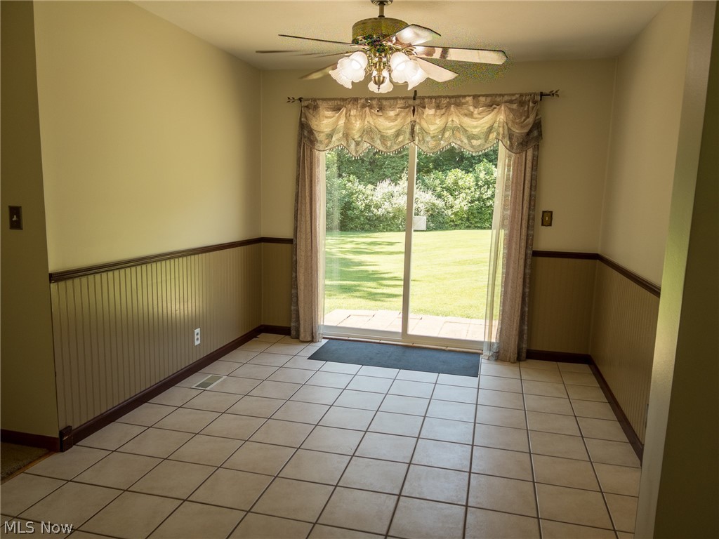 2542 Haines Road Madison, OH 44057 - Photo 16 of 35