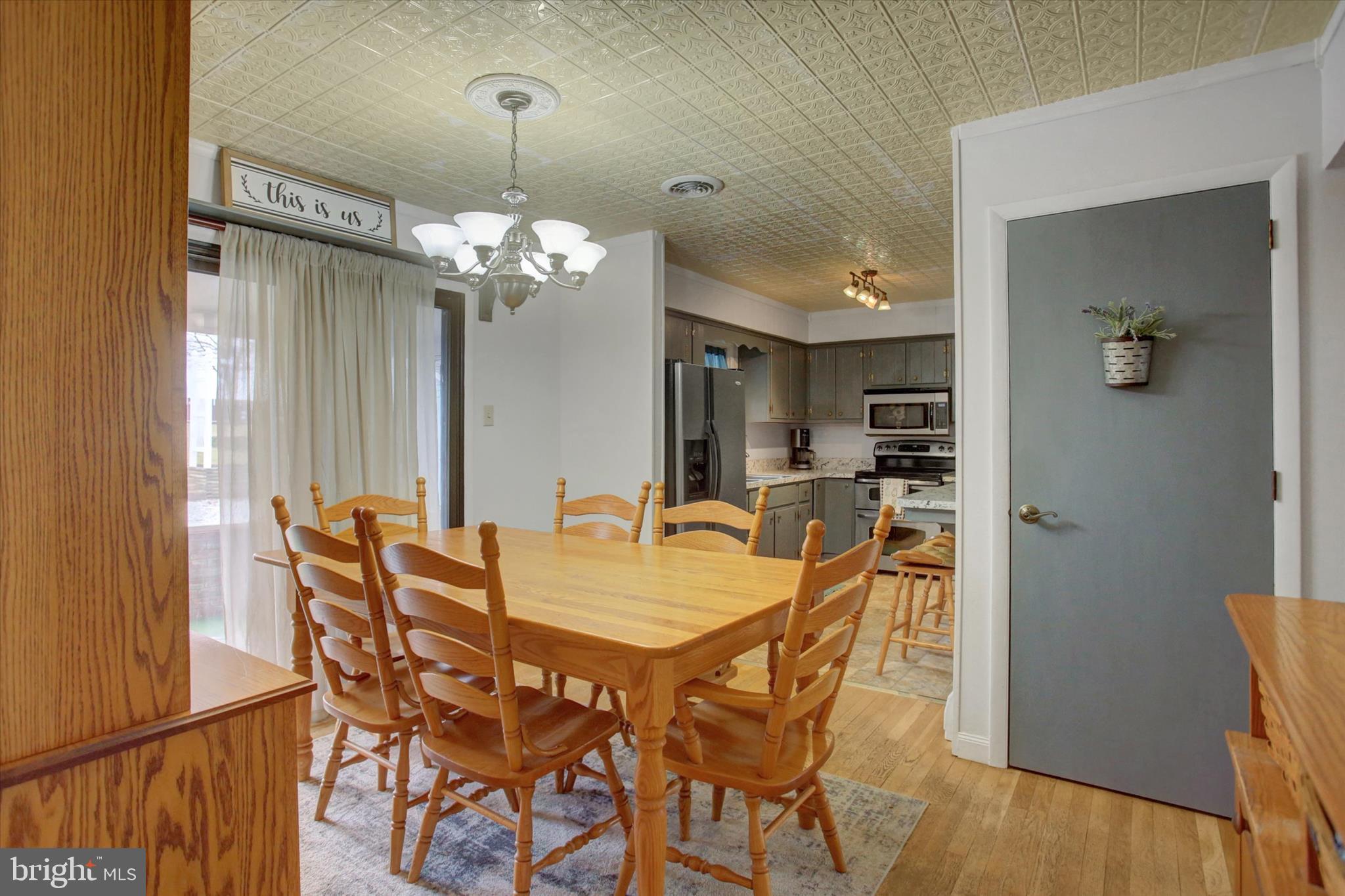 6600 Slabtown Road Waynesboro, PA 17268 - Photo 12 of 43 Dining room