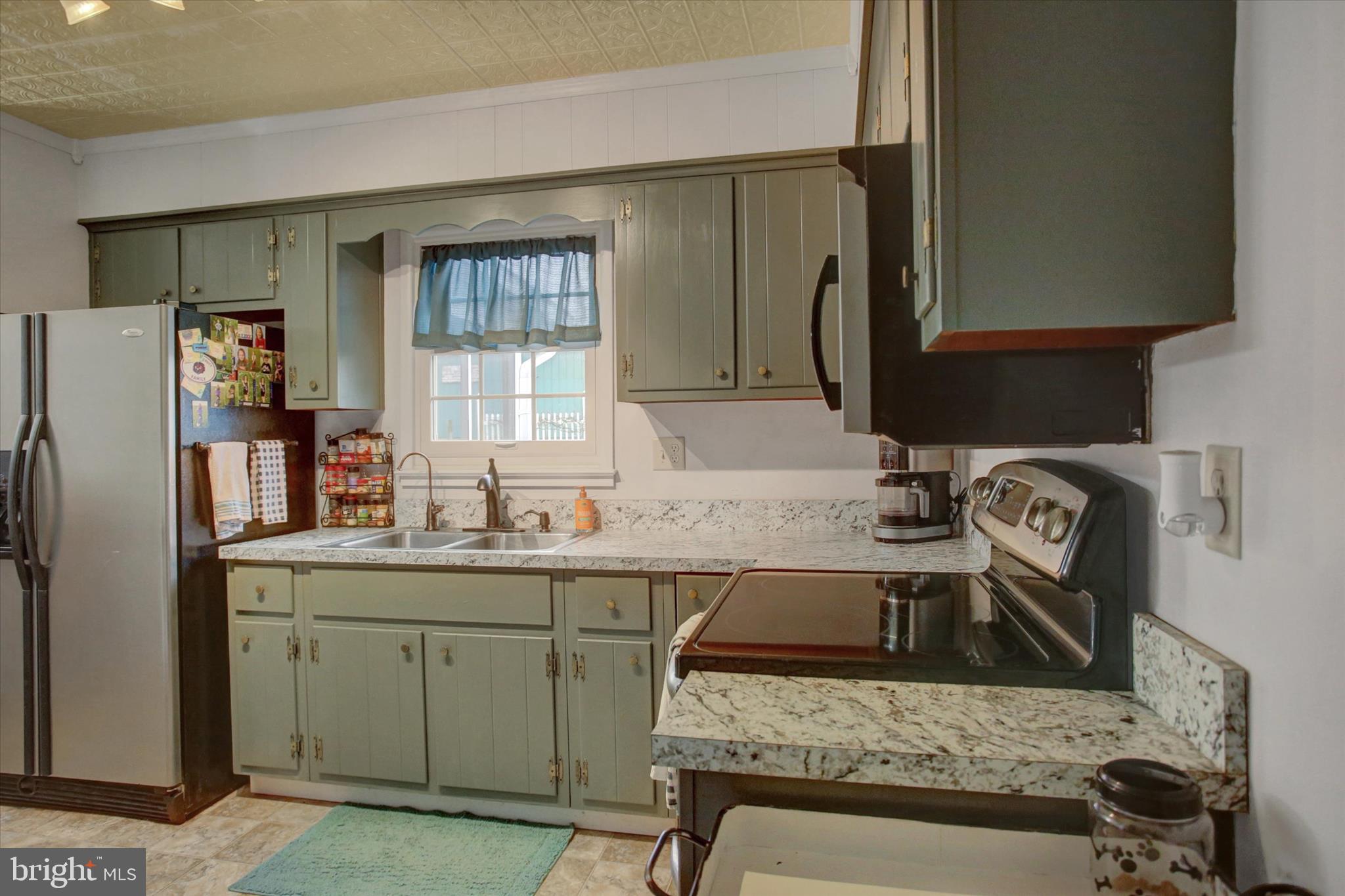 6600 Slabtown Road Waynesboro, PA 17268 - Photo 17 of 43 Kitchen