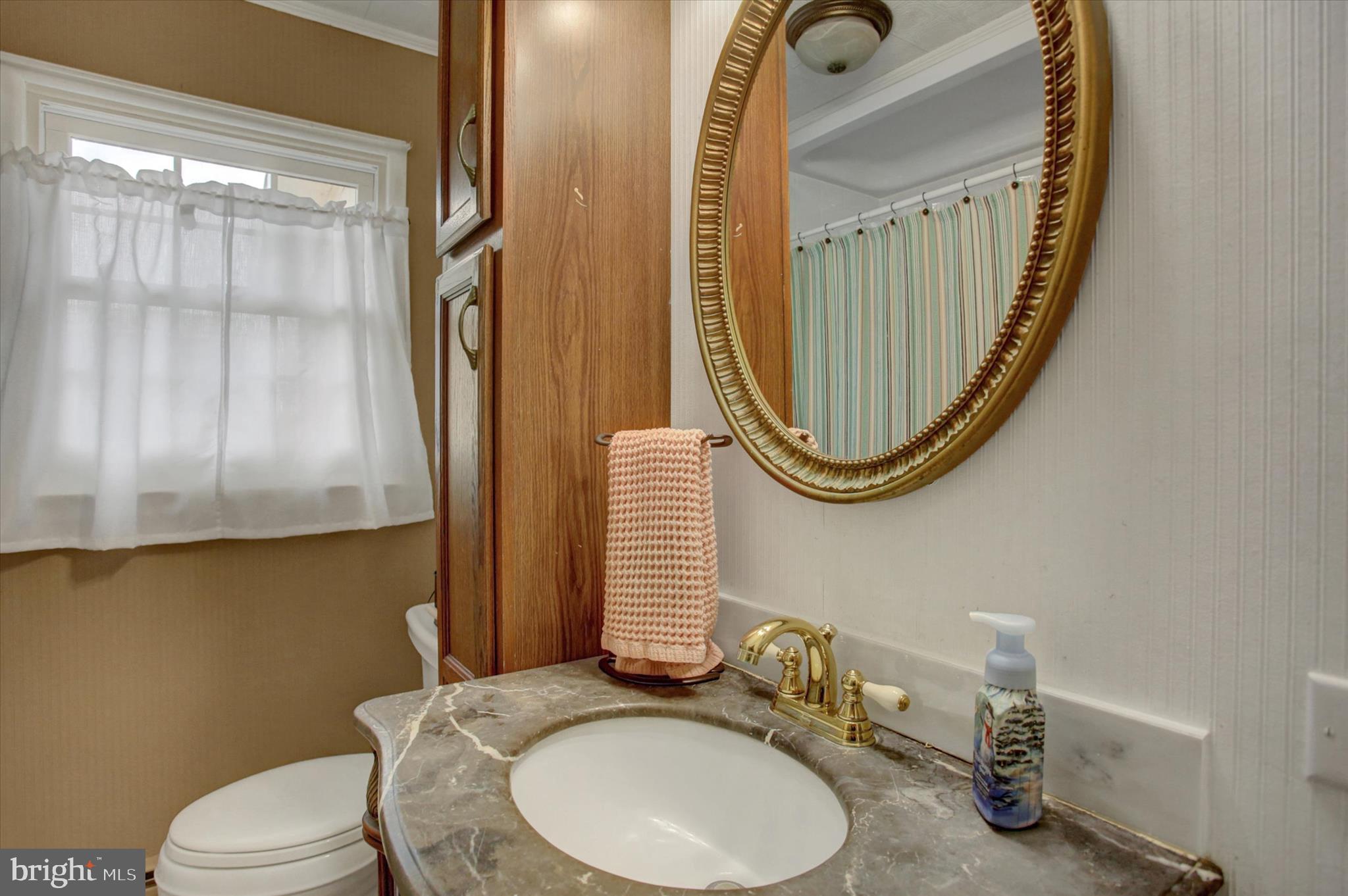 6600 Slabtown Road Waynesboro, PA 17268 - Photo 21 of 43 Bathroom