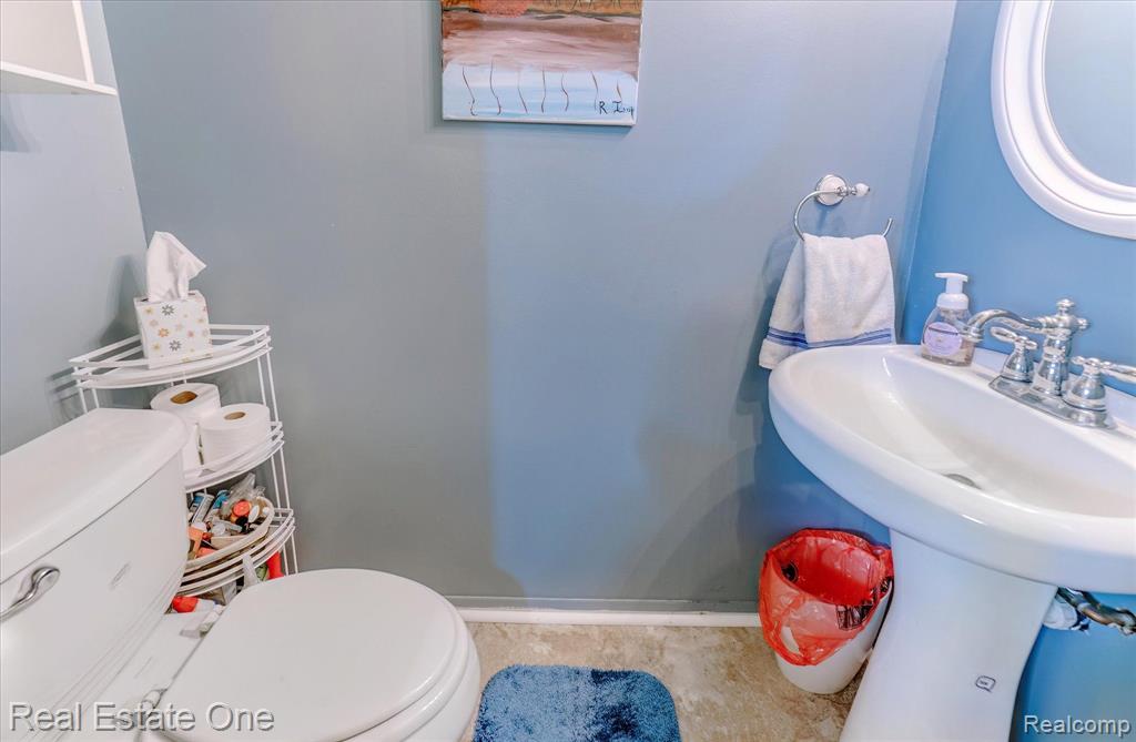 1488 West Webster Road Royal Oak, MI 48073 - Photo 12 of 25 Gallery Image 12