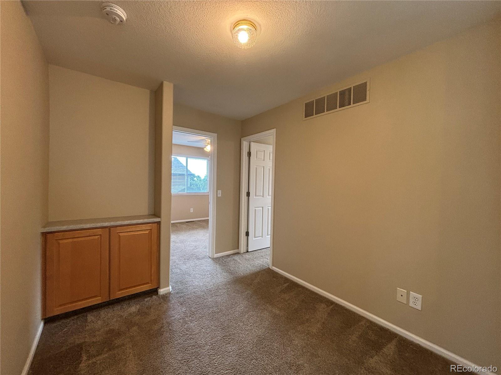 10027 Sylvestor Road Highlands Ranch, CO 80129 - Photo 13 of 25 Gallery Image 13