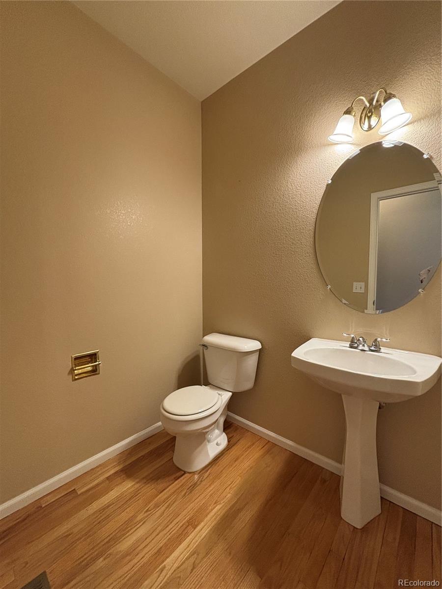 10027 Sylvestor Road Highlands Ranch, CO 80129 - Photo 9 of 25 Gallery Image 9