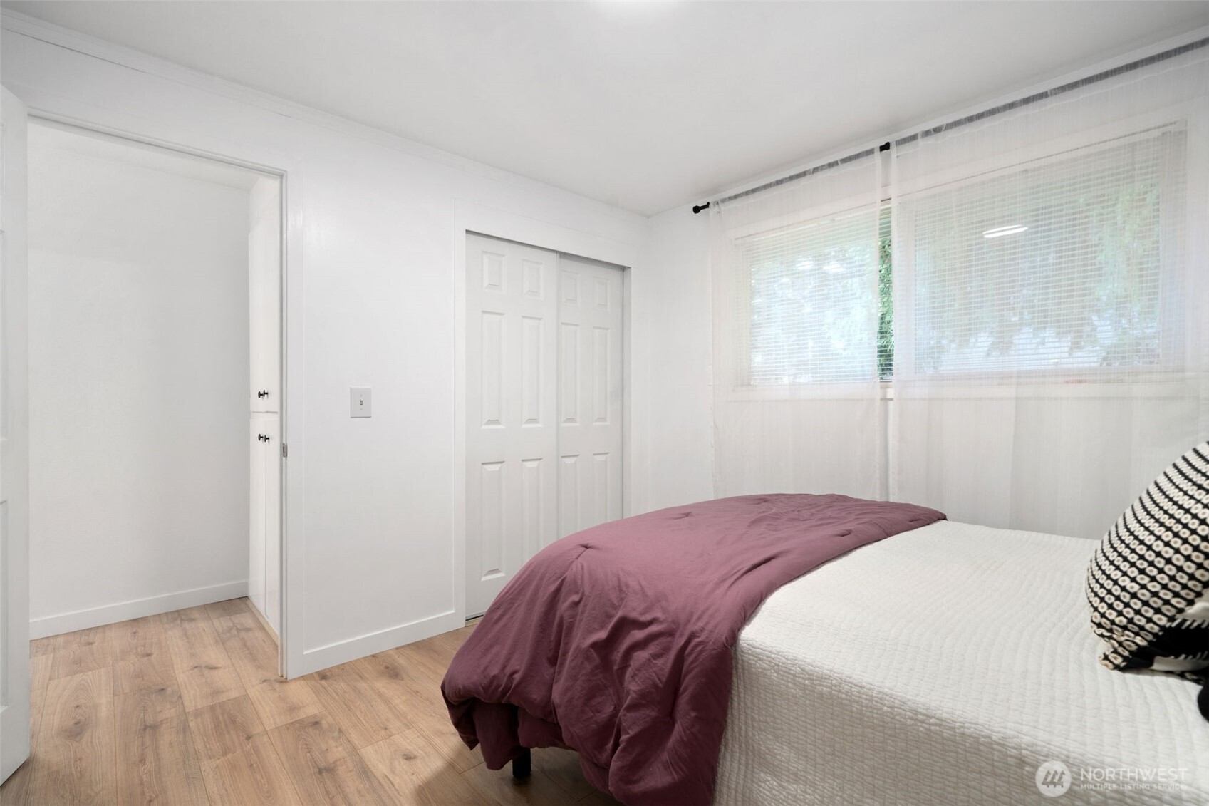 8 157th Place Southeast Bothell, WA 98012 - Photo 17 of 37