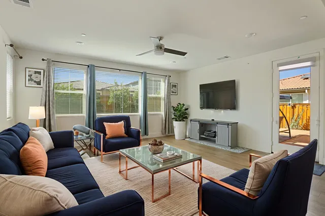 $785,000 | 2605 Luna Avenue, Tracy, CA 95377