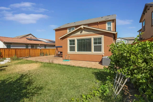 $785,000 | 2605 Luna Avenue, Tracy, CA 95377