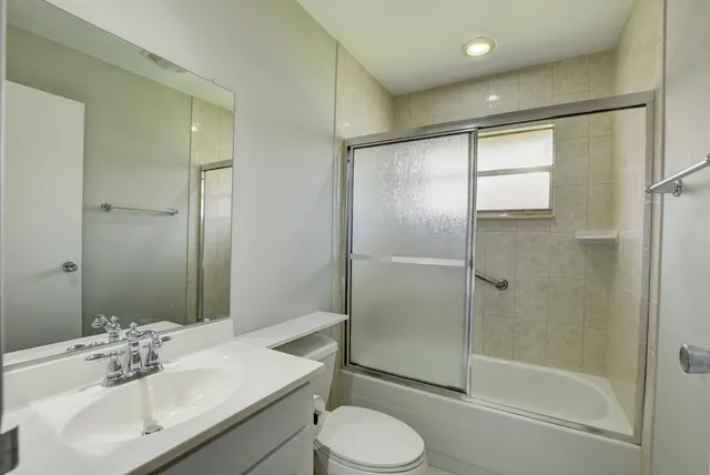 $1,650 | 193 Tuscany Lane, Delray Beach, FL 33446