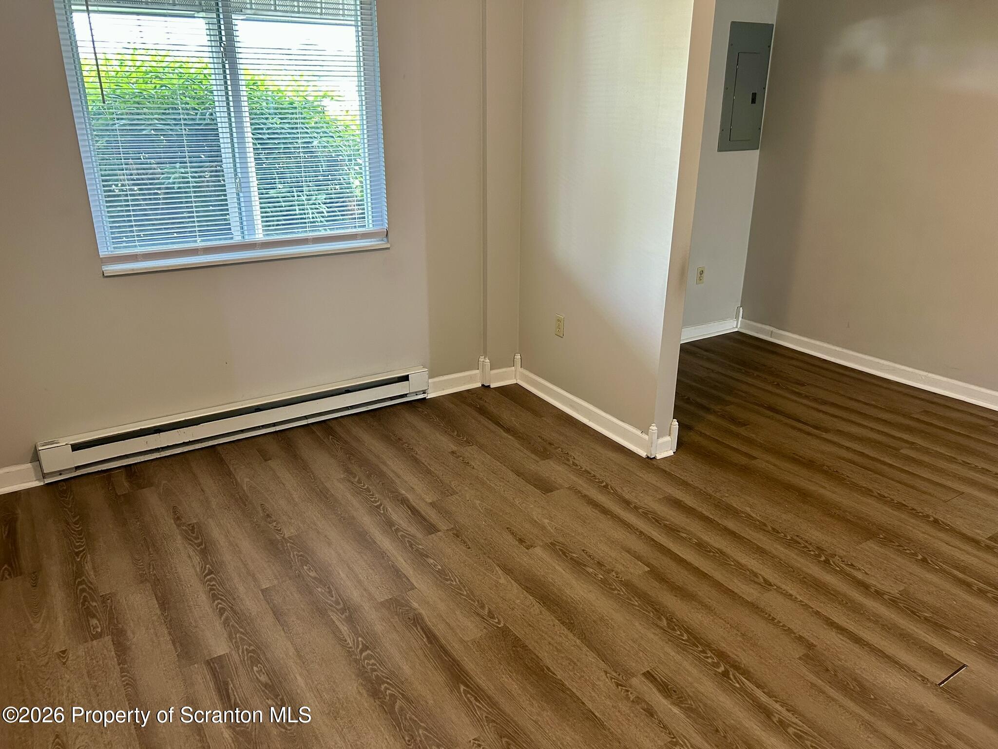 144 East Grace Street Old Forge, PA 18518 - Photo 6 of 13 1st Room 2