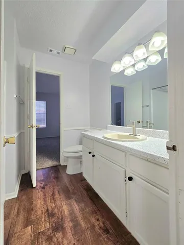 $1,250 | 5803 Shadydell Drive, Fort Worth, TX 76135