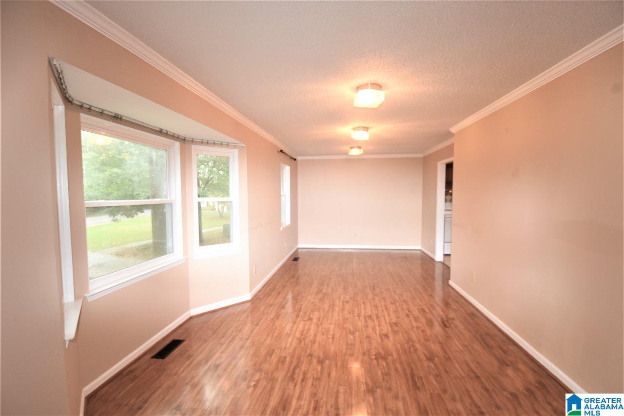 4038 Ida Lane Birmingham, AL 35243 - Photo 4 of 30