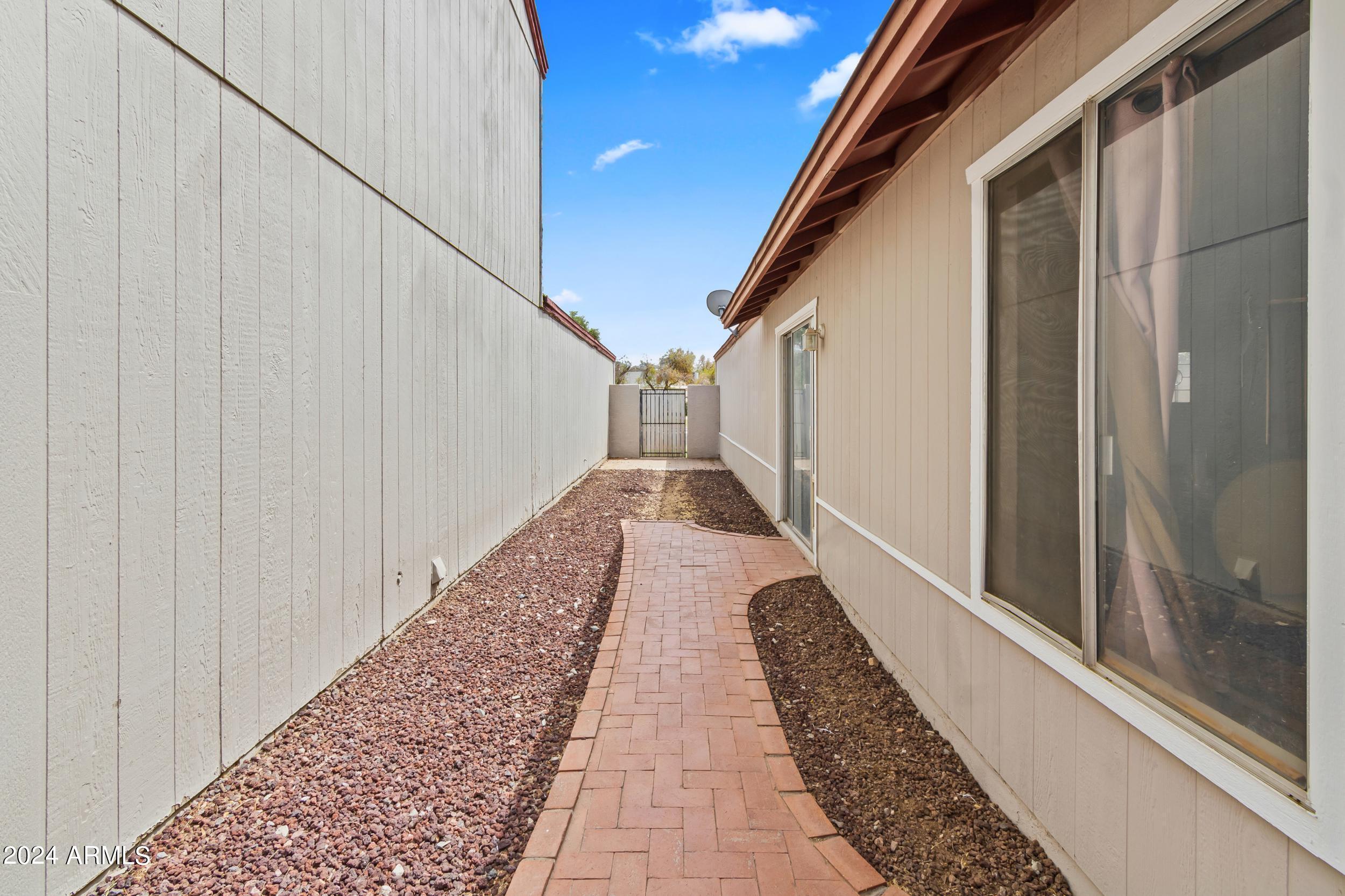 4426 East Vineyard Road Phoenix, AZ 85042 - Photo 20 of 22 23_17.png