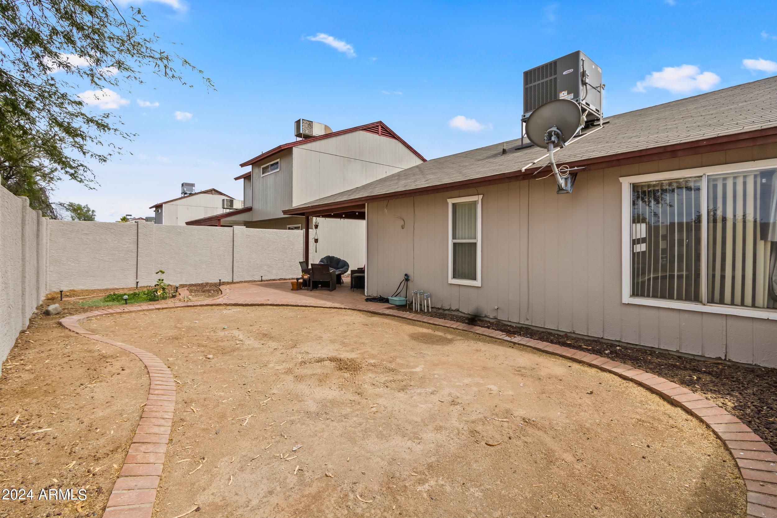 4426 East Vineyard Road Phoenix, AZ 85042 - Photo 22 of 22 25_21.png