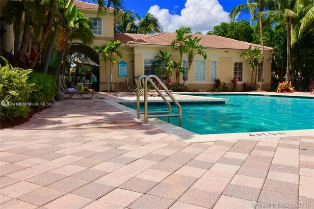 $2,999 | 2458 Centergate Drive, Unit 202, Miramar, FL 33025