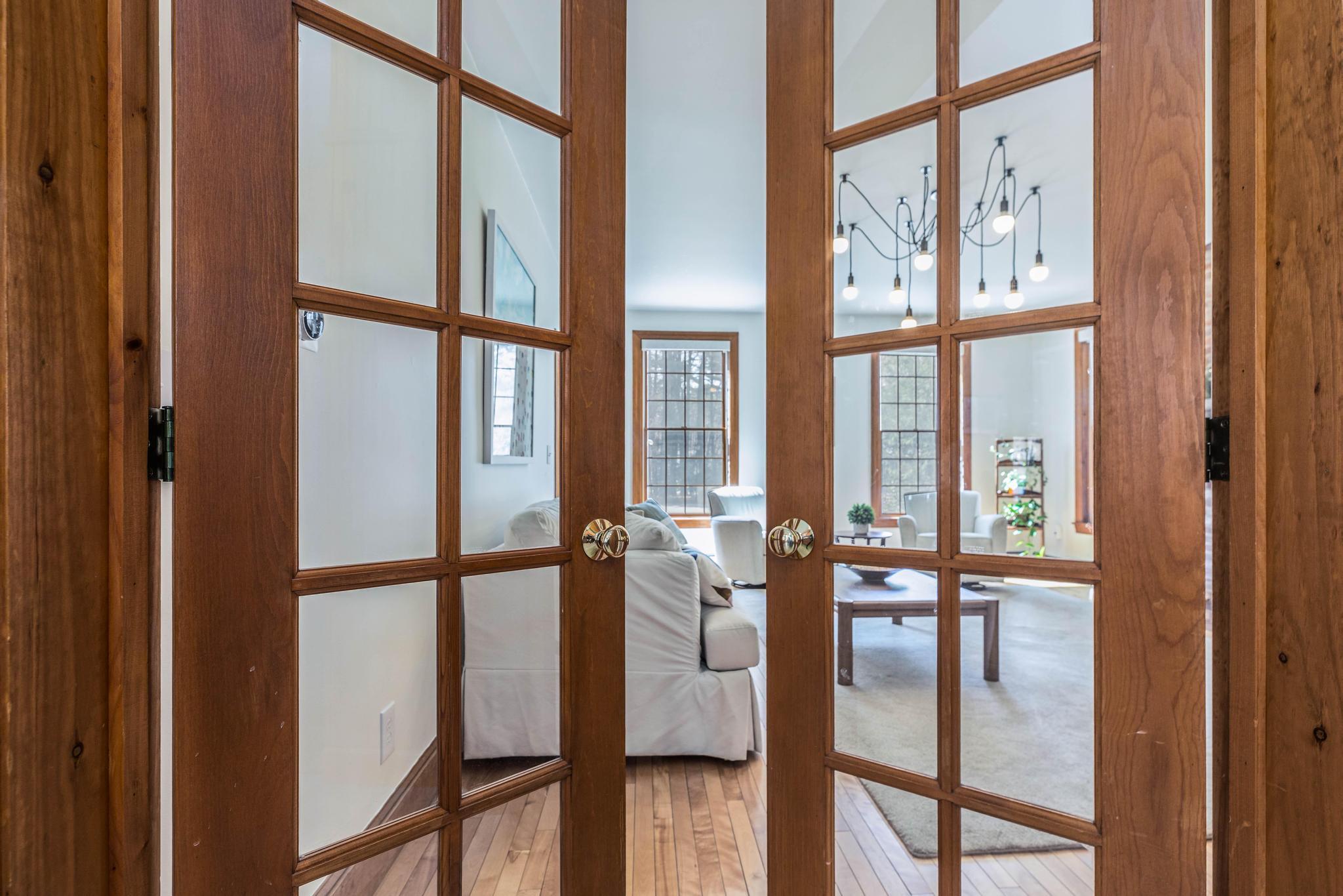 30 Rebecca Road Ogunquit, ME 03907 - Photo 12 of 33 Family Room Entrance from Kitchen