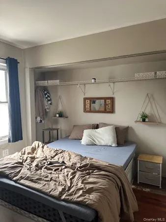 $3,700 | 234 West Market Street, Long Beach, NY 11561