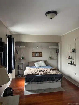 $3,700 | 234 West Market Street, Long Beach, NY 11561