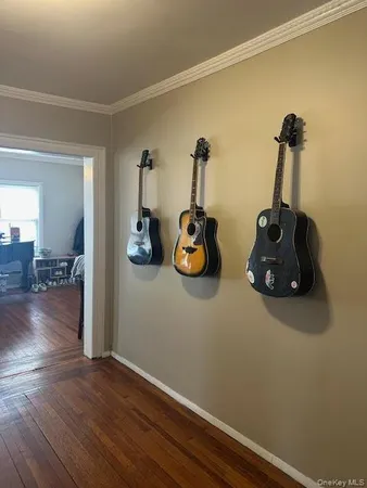 $3,200 | 234 West Market Street, Long Beach, NY 11561