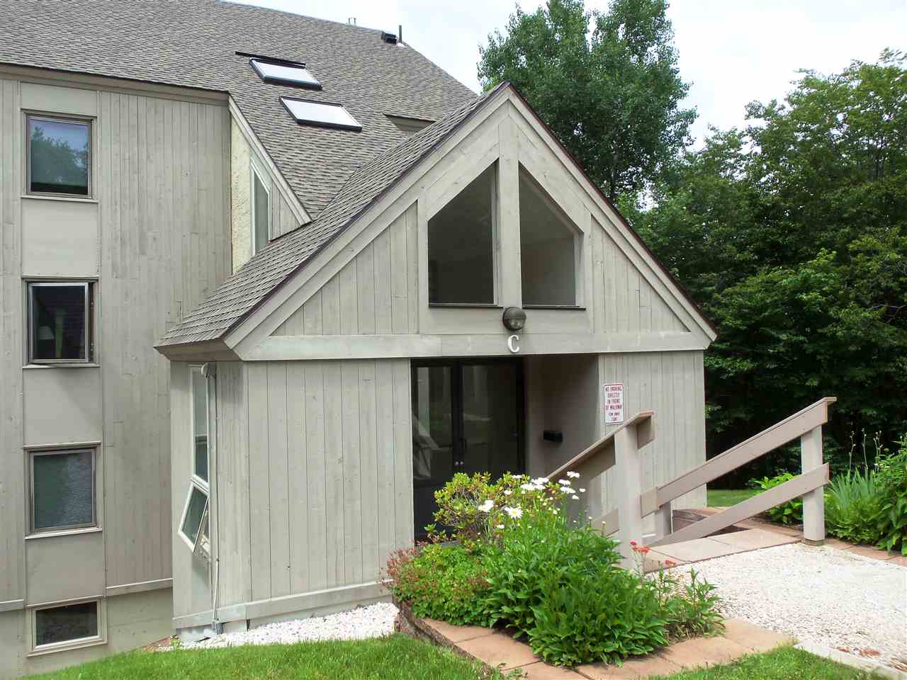 697 East Mountain Road, Unit WHIFFLETREE C5 Killington, VT 05751 - Photo 17 of 21 Gallery Image 17