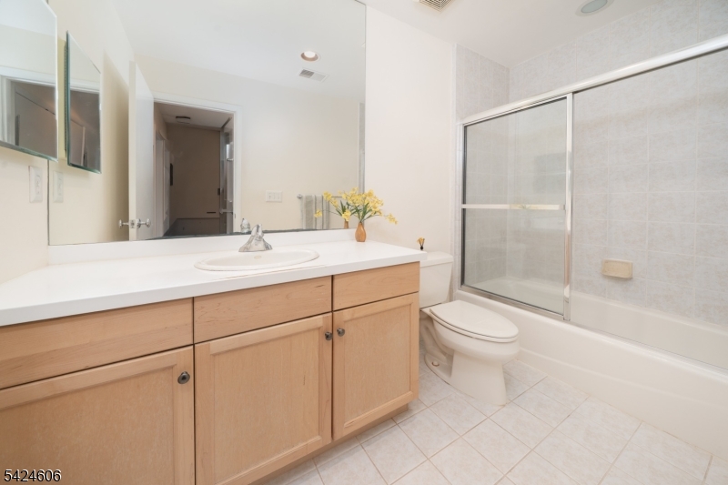 20 Pine Valley Road Livingston, NJ 07039 - Photo 27 of 43
