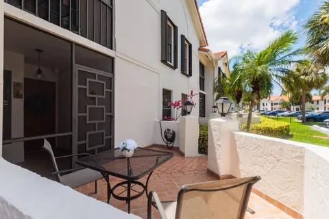 $289,000 | 9700 Pavarotti Terrace, Unit 102, Boynton Beach, FL 33437