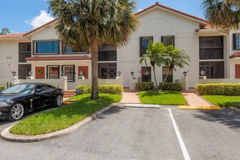 $289,000 | 9700 Pavarotti Terrace, Unit 102, Boynton Beach, FL 33437