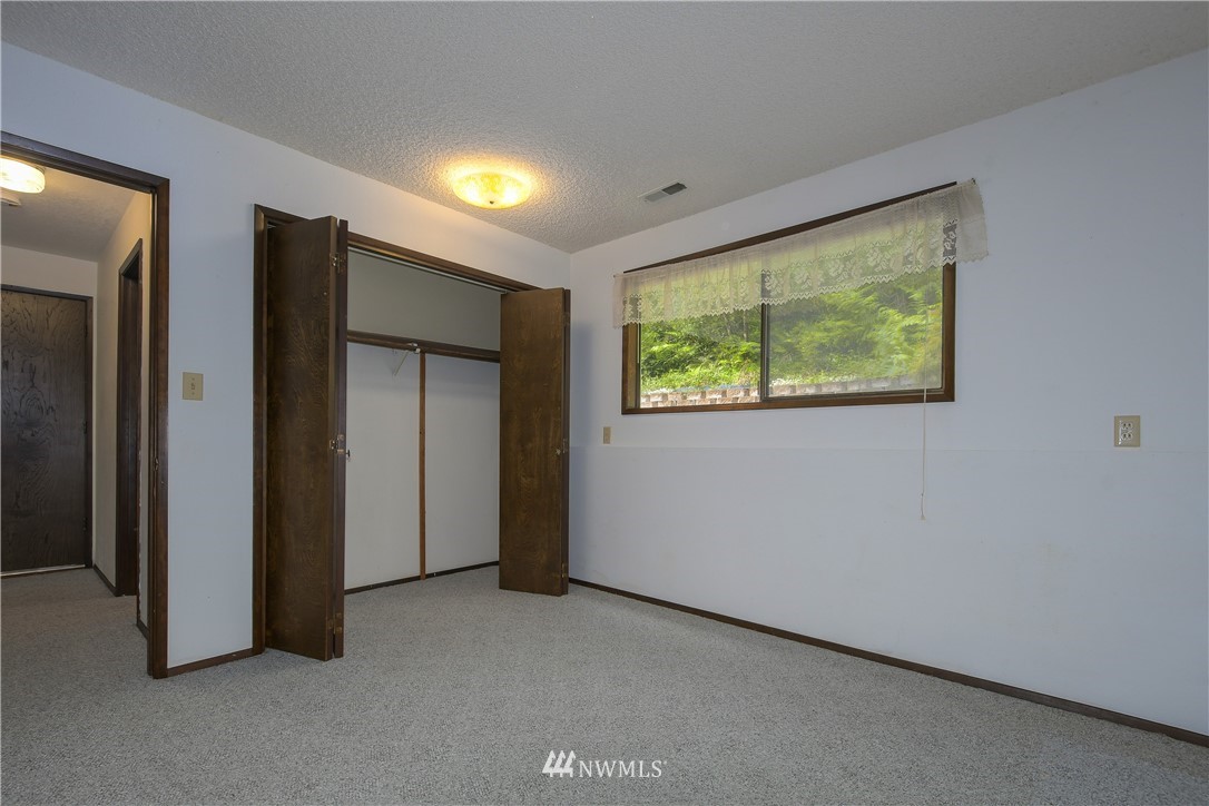 276 Mill Creek Road Longview, WA 98632 - Photo 17 of 40 Gallery Image 17