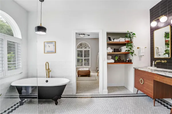 $765,000 | 5622 Osprey Park Place, Lithia, FL 33547