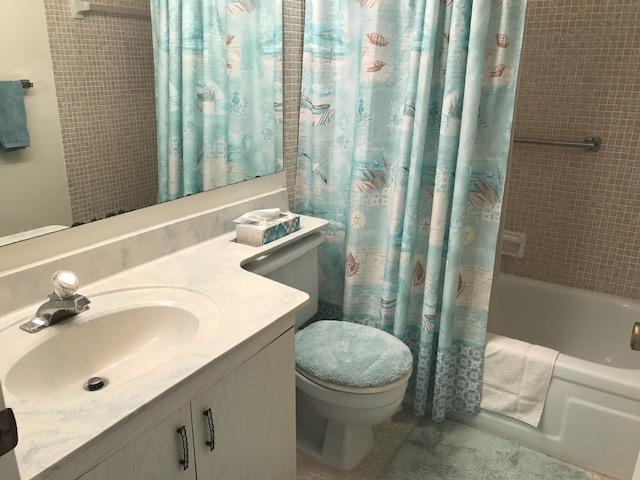 2029 Guildford East Boca Raton, FL 33434 - Photo 7 of 17 IMG_1735