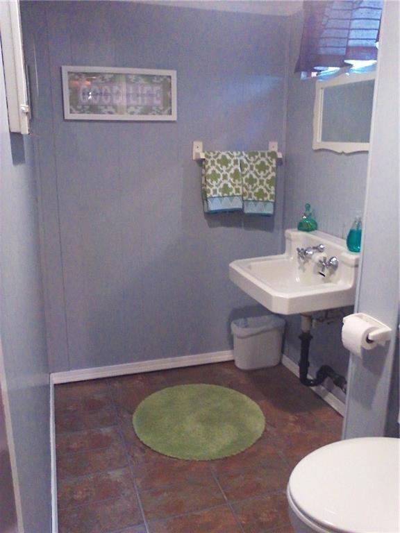 5012 Doyle Road Baldwin, PA 15227 - Photo 14 of 17 Gallery Image 14