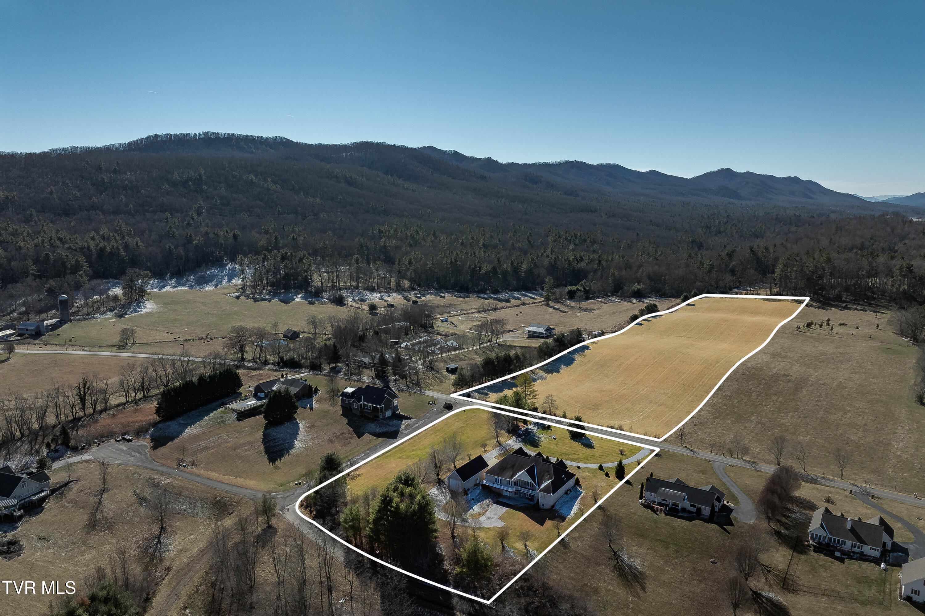 1738 Harbin Hill Road Mountain City, TN 37683 - Photo 14 of 154 1738 Harbin Hill Lane (6 of 139)