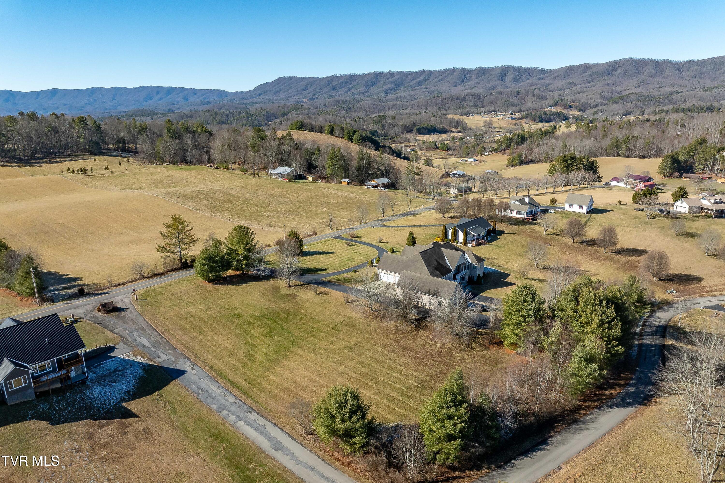 1738 Harbin Hill Road Mountain City, TN 37683 - Photo 42 of 154 1738 Harbin Hill Lane (22 of 139)