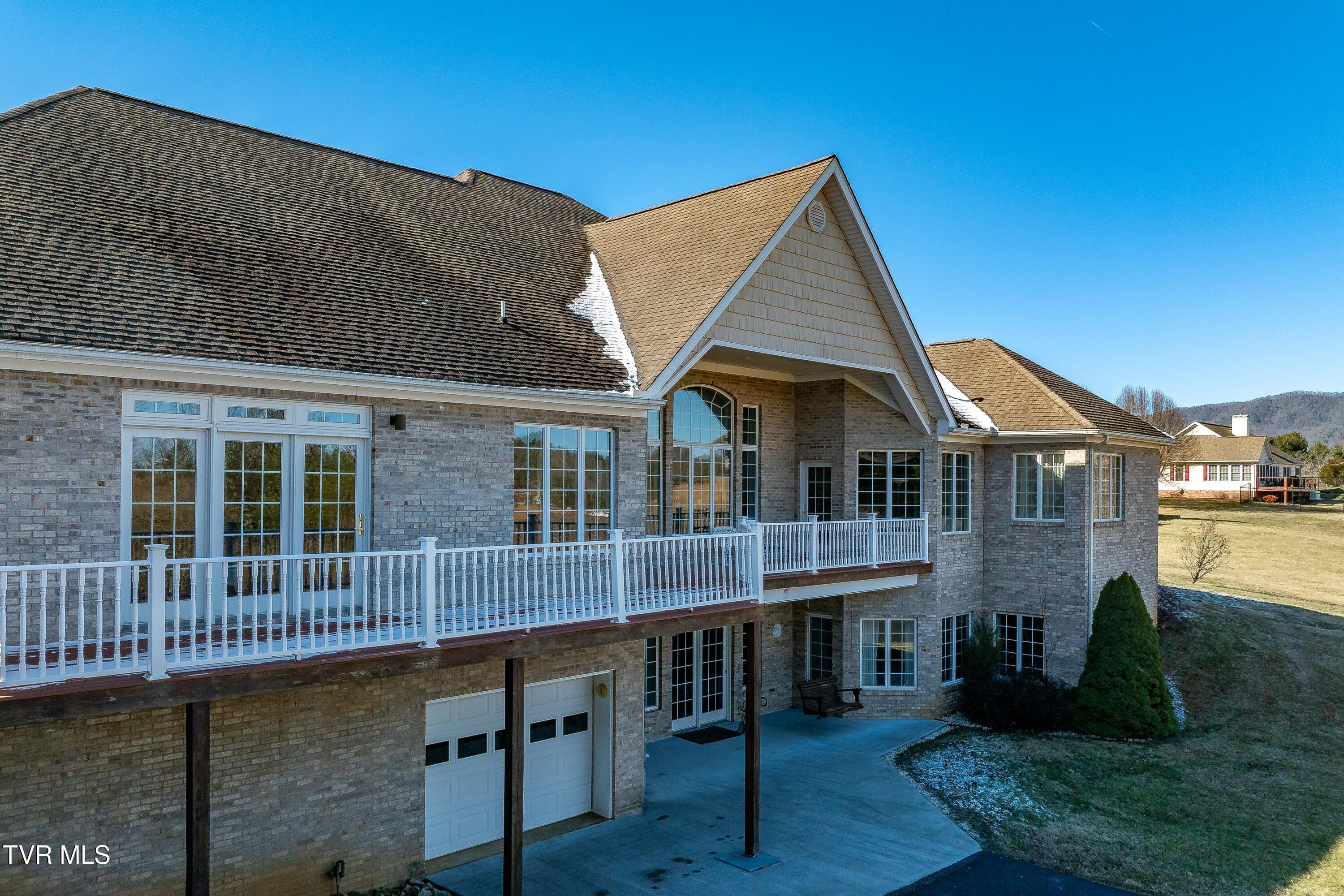 1738 Harbin Hill Road Mountain City, TN 37683 - Photo 57 of 154 1738 Harbin Hill Lane (37 of 139)