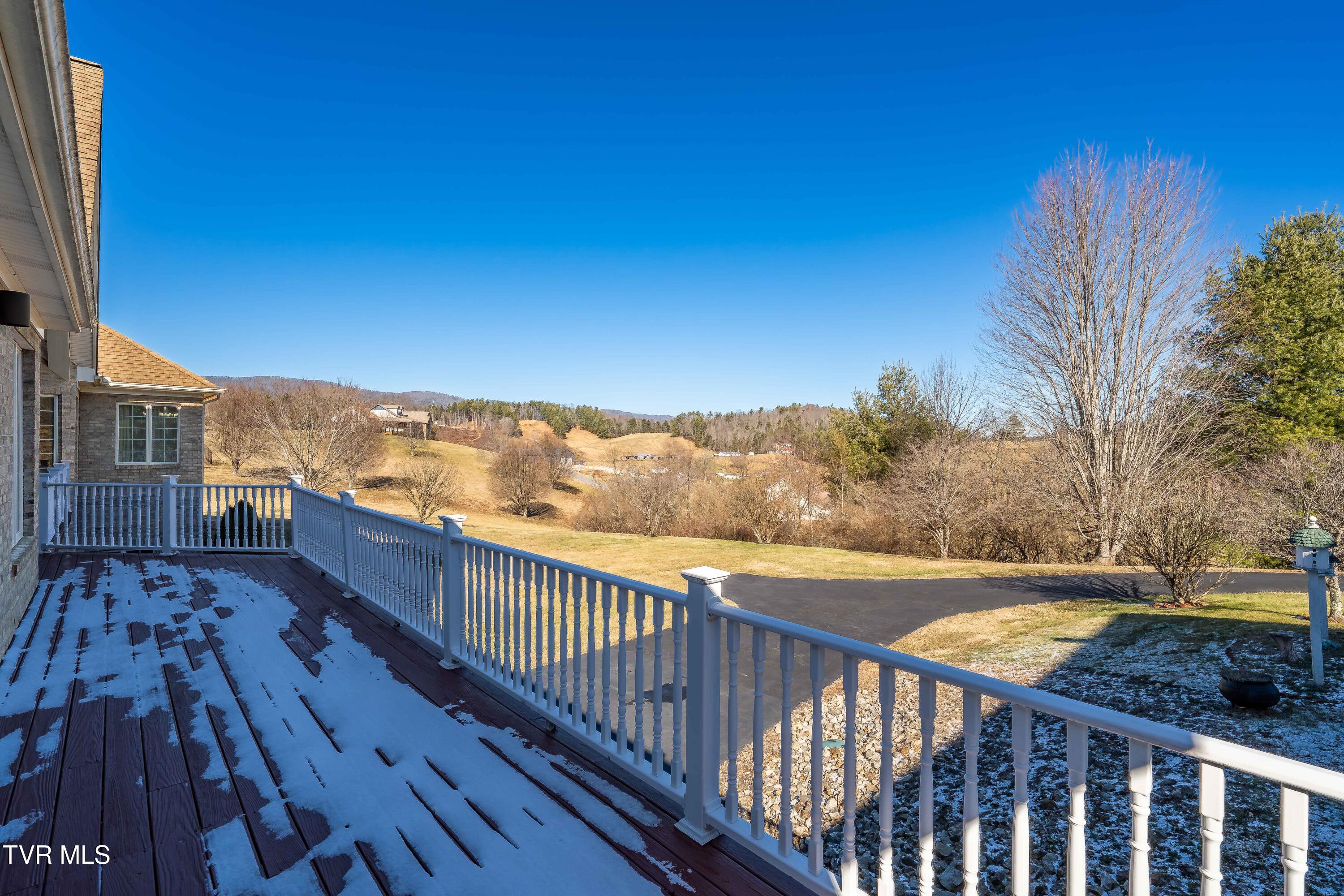 1738 Harbin Hill Road Mountain City, TN 37683 - Photo 84 of 154 1738 Harbin Hill Lane (72 of 139)