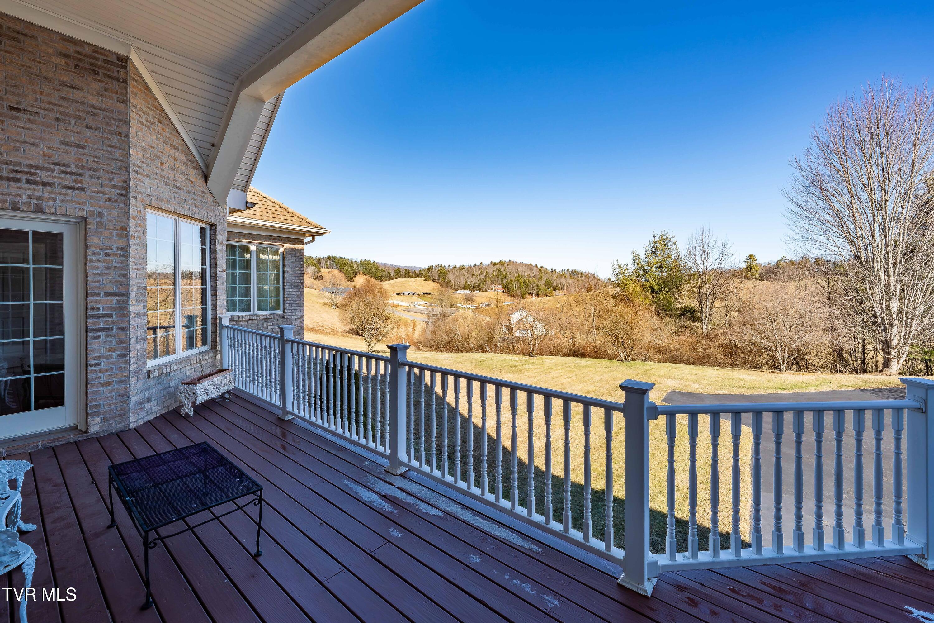 1738 Harbin Hill Road Mountain City, TN 37683 - Photo 89 of 154 1738 Harbin Hill Lane (77 of 139)