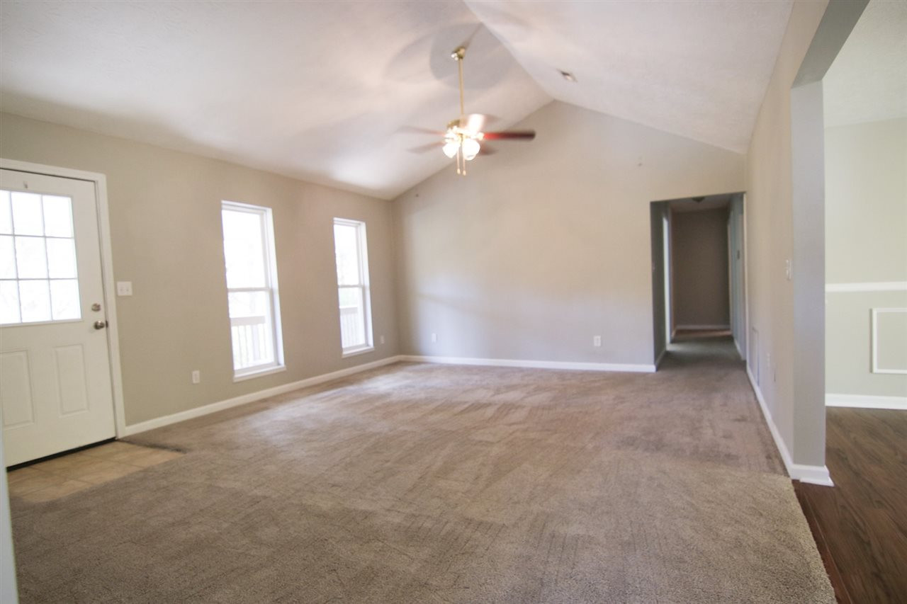4343 Dale Williamson Road Union, KY 41091 - Photo 4 of 20 Gallery Image 4