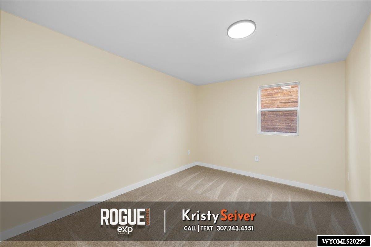 823 North Washington Street Casper, WY 82601 - Photo 17 of 35