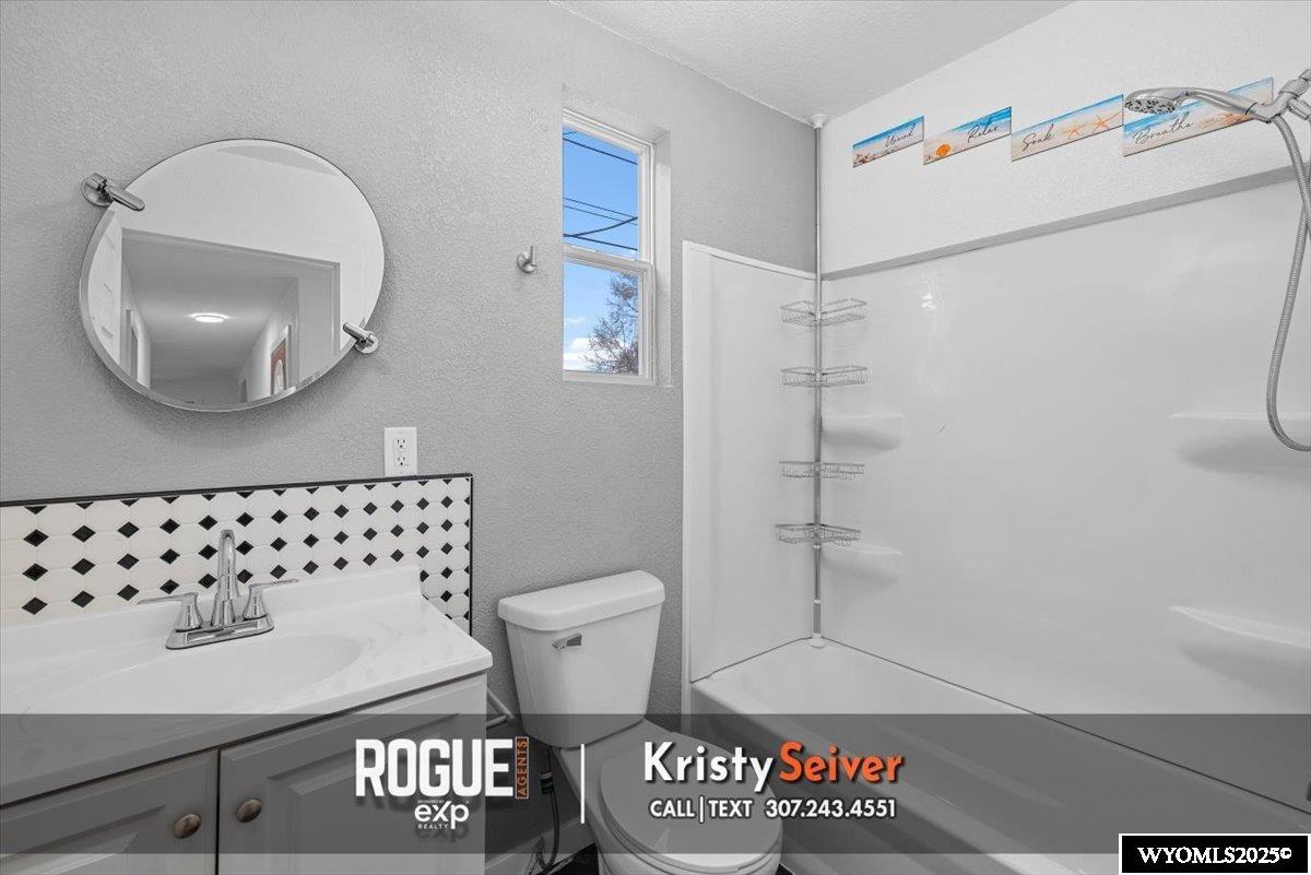 823 North Washington Street Casper, WY 82601 - Photo 23 of 35