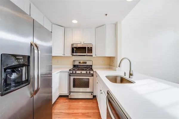 $5,695 | 113 Abbie Court, Guttenberg, NJ 07093