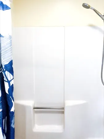 $379,000 | 23 Randolph Place, Unit 204, Northampton, MA 01060